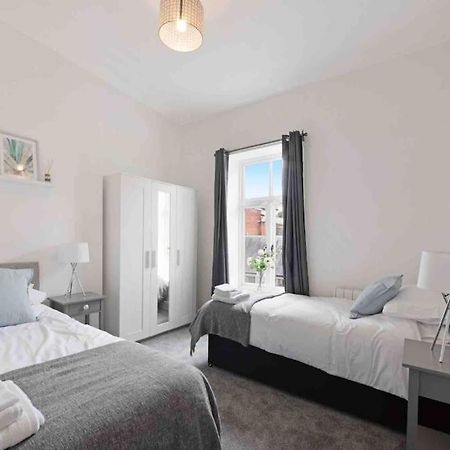 Town Center Apartment In Bishops Stortford Birchanger Екстериор снимка