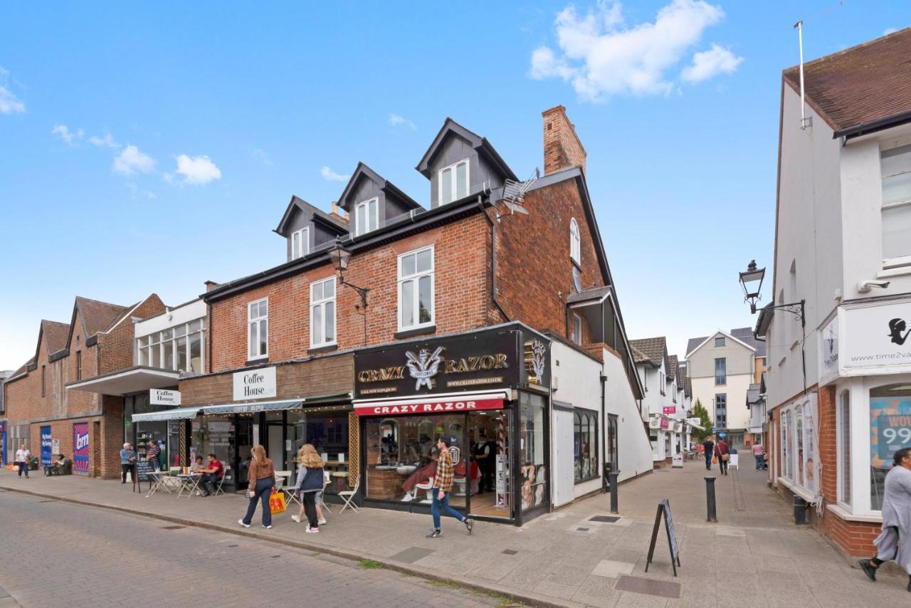 Town Center Apartment In Bishops Stortford Birchanger Екстериор снимка